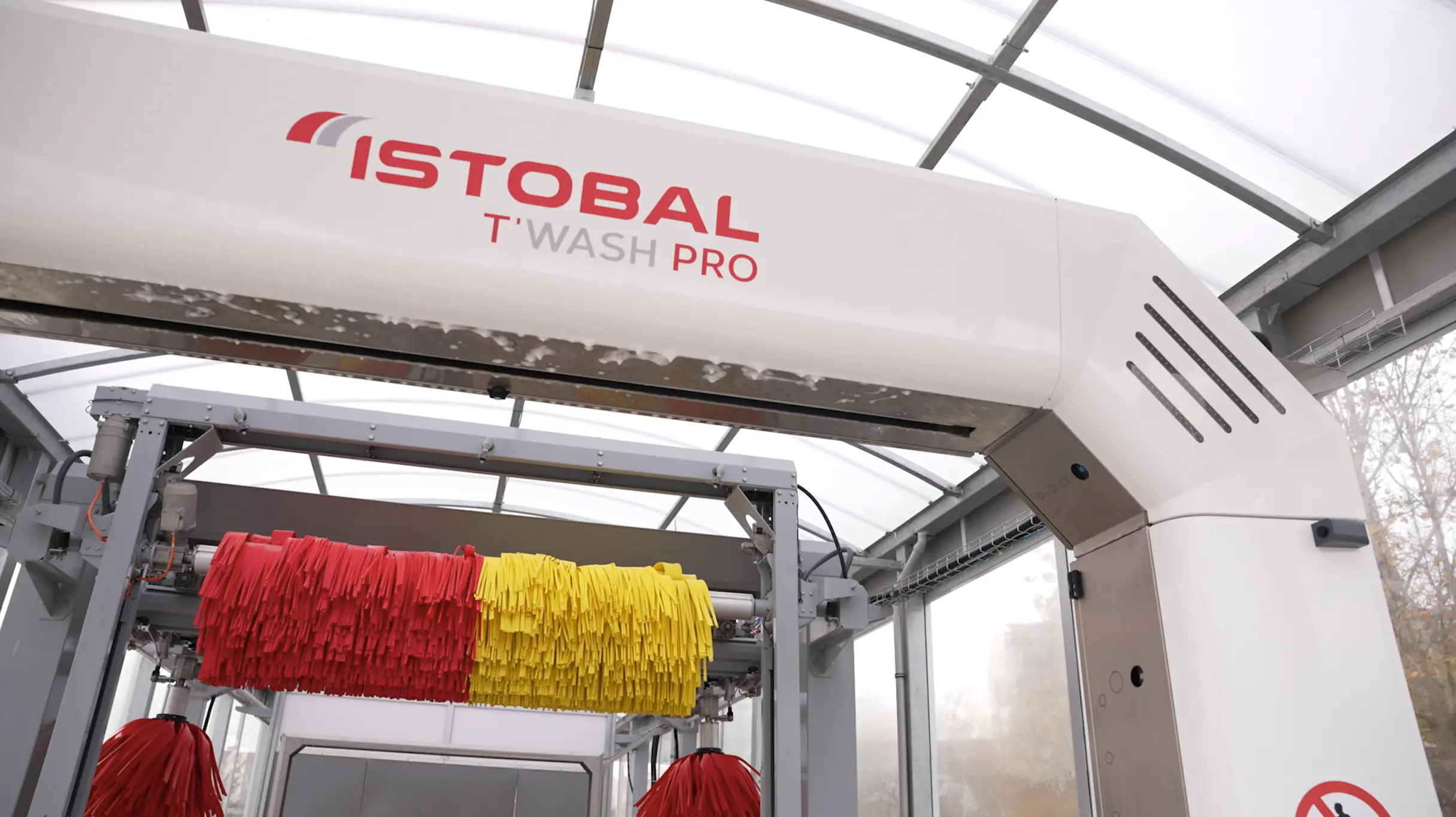 Shell offshore oil platform in deep water operations